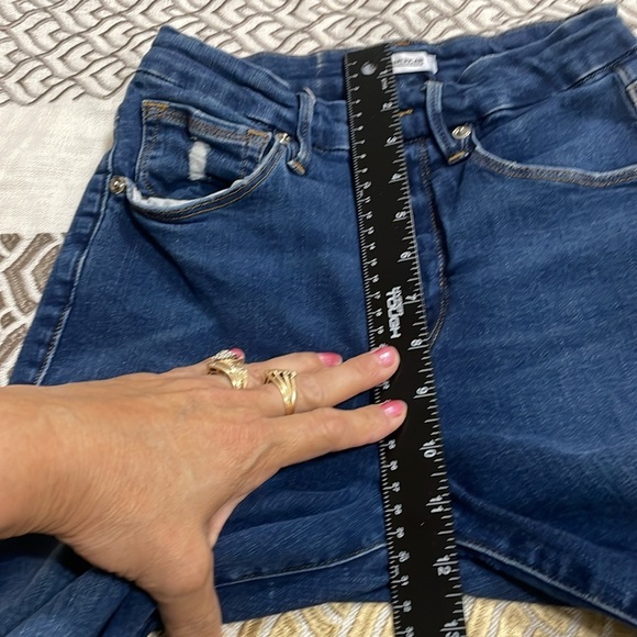 (Q1) GOOD AMERICAN jeans, size 2/26 - Picture 11 of 13